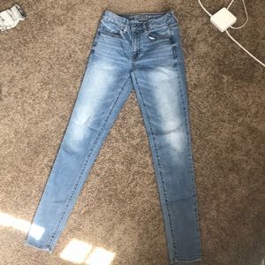 High waisted jeans